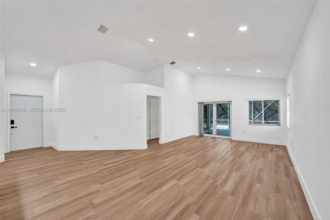 Casa en venta en Plantation, Florida, 3 dormitorios, 145.3 m2 № 2058905 - foto 30