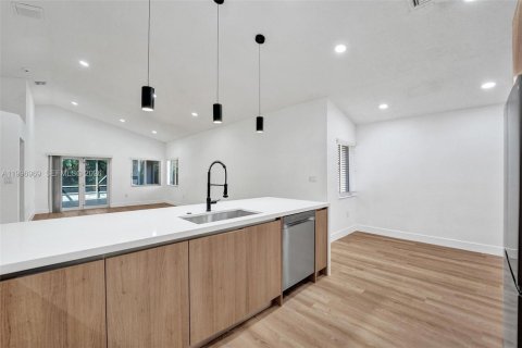 Casa en venta en Plantation, Florida, 3 dormitorios, 145.3 m2 № 2058905 - foto 26