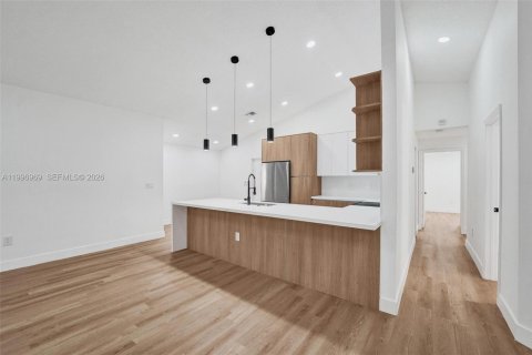 Casa en venta en Plantation, Florida, 3 dormitorios, 145.3 m2 № 2058905 - foto 15