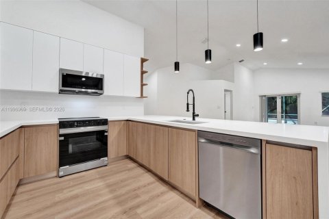 Casa en venta en Plantation, Florida, 3 dormitorios, 145.3 m2 № 2058905 - foto 23