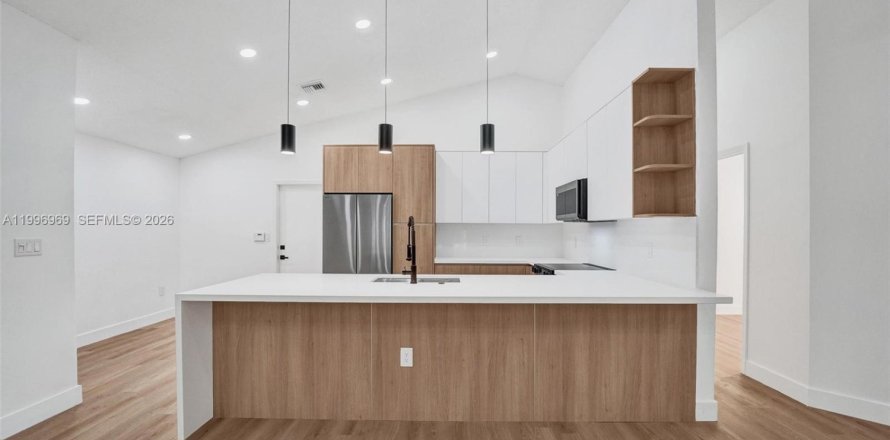 Casa en Plantation, Florida 3 dormitorios, 145.3 m2 № 2058905