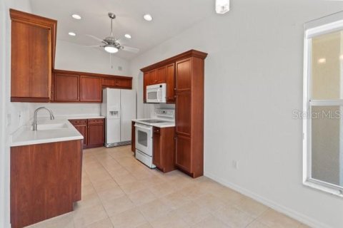Villa ou maison à louer à Englewood, Floride: 2 chambres, 128.67 m2 № 1827719 - photo 15