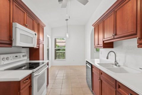 Villa ou maison à louer à Englewood, Floride: 2 chambres, 128.67 m2 № 1827719 - photo 11