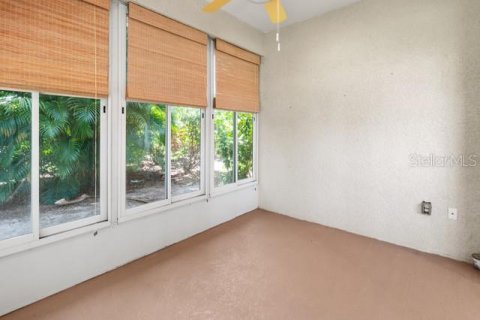 Villa ou maison à louer à Englewood, Floride: 2 chambres, 128.67 m2 № 1827719 - photo 28