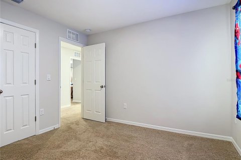 Villa ou maison à louer à Haines City, Floride: 5 chambres, 226.96 m2 № 2384157 - photo 20