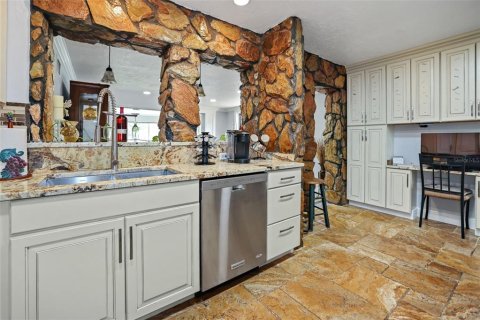 Villa ou maison à vendre à Saint Petersburg, Floride: 4 chambres, 230.4 m2 № 1902089 - photo 22