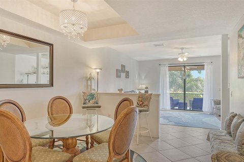 Townhouse in Bradenton, Florida 3 bedrooms, 141.21 sq.m. № 1851069 - photo 15