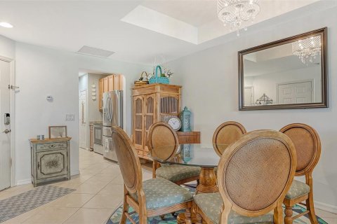 Townhouse in Bradenton, Florida 3 bedrooms, 141.21 sq.m. № 1851069 - photo 14