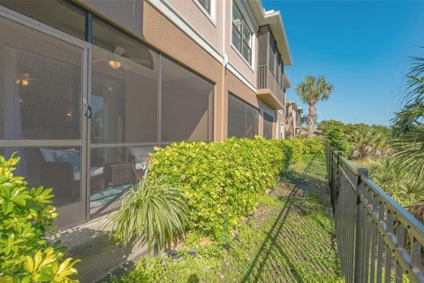 Townhouse in Bradenton, Florida 3 bedrooms, 141.21 sq.m. № 1851069 - photo 30