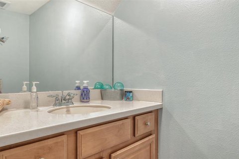 Townhouse in Bradenton, Florida 3 bedrooms, 141.21 sq.m. № 1851069 - photo 21