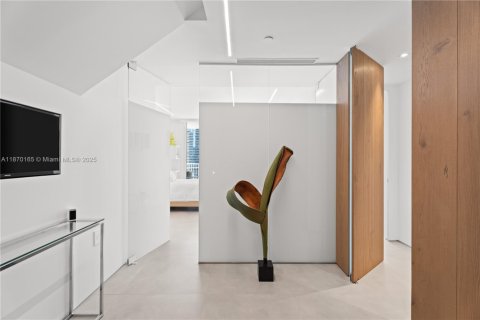 Copropriété à vendre à Miami, Floride: 3 chambres, 250.93 m2 № 1979770 - photo 28