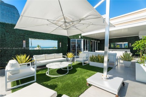 Copropriété à vendre à Miami, Floride: 3 chambres, 250.93 m2 № 1979770 - photo 19