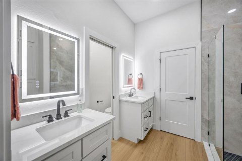 Casa en venta en Winter Haven, Florida, 5 dormitorios, 197.88 m2 № 1912641 - foto 23