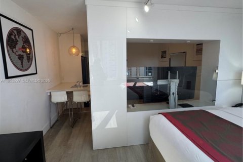 Hotel in Sunny Isles Beach, Florida 39.02 sq.m. № 2052853 - photo 3