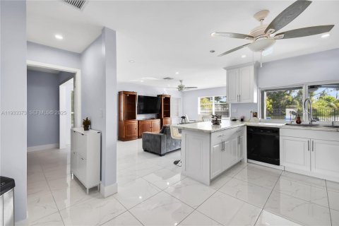 Casa en alquiler en Weston, Florida, 4 dormitorios, 226.68 m2 № 1991394 - foto 29