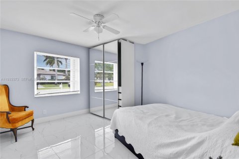 Casa en alquiler en Weston, Florida, 4 dormitorios, 226.68 m2 № 1991394 - foto 21
