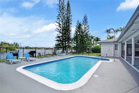 Casa en alquiler en Weston, Florida, 4 dormitorios, 226.68 m2 № 1991394 - foto 4