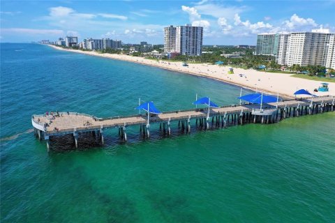 Condo in Pompano Beach, Florida, 2 bedrooms  № 2086550 - photo 16