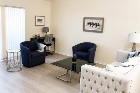 Villa ou maison à vendre à Venice, Floride: 2 chambres, 122.07 m2 № 2147754 - photo 4