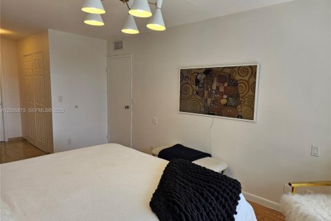 Copropriété à louer à Miami, Floride: 2 chambres, 87.79 m2 № 2385111 - photo 6