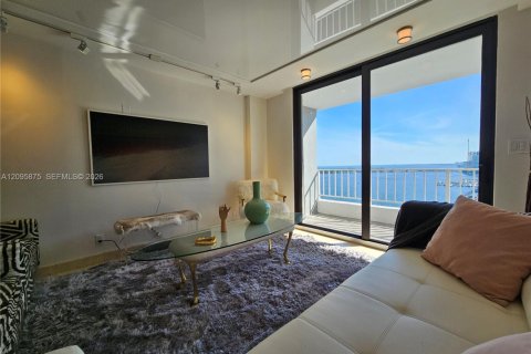 Copropriété à louer à Miami, Floride: 2 chambres, 87.79 m2 № 2385111 - photo 2