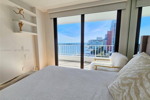 Copropriété à louer à Miami, Floride: 2 chambres, 87.79 m2 № 2385111 - photo 12