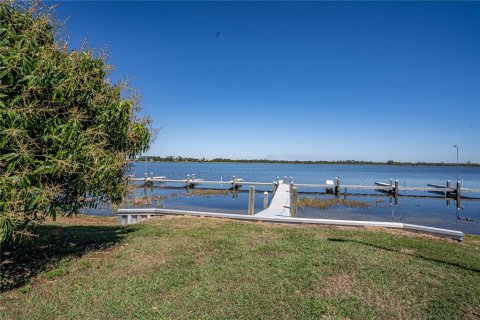 Condo in Winter Haven, Florida, 2 bedrooms  № 1574838 - photo 26