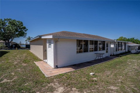 Condo in Winter Haven, Florida, 2 bedrooms  № 1574838 - photo 19