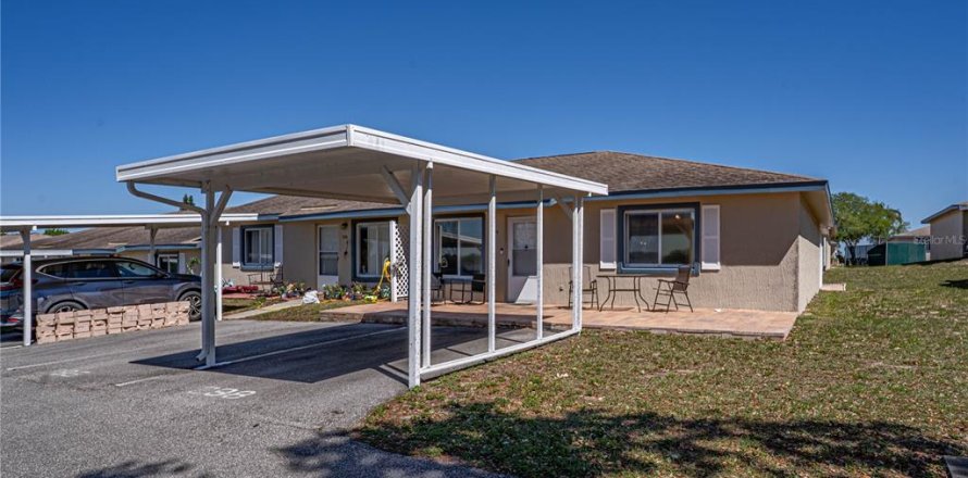 Condo in Winter Haven, Florida, 2 bedrooms № 1574838