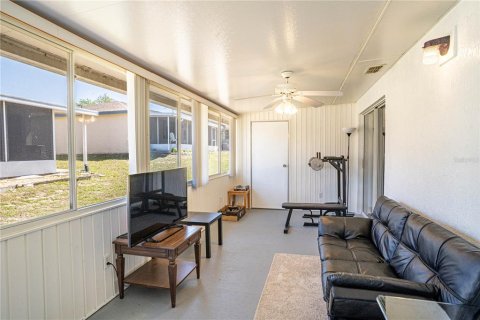 Condo in Winter Haven, Florida, 2 bedrooms  № 1574838 - photo 13
