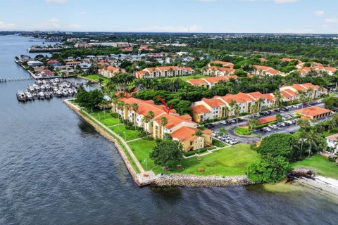 Condo in Hypoluxo, Florida, 3 bedrooms  № 2088406 - photo 30