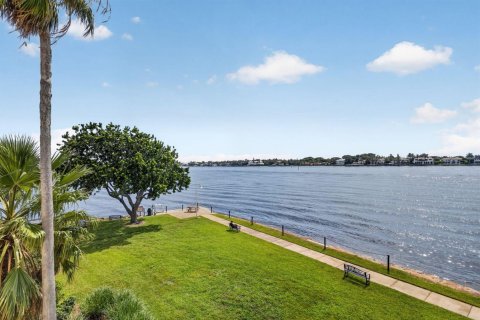 Condo in Hypoluxo, Florida, 3 bedrooms  № 2088406 - photo 12