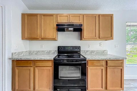 Casa en venta en Groveland, Florida, 3 dormitorios, 161.09 m2 № 1778928 - foto 12