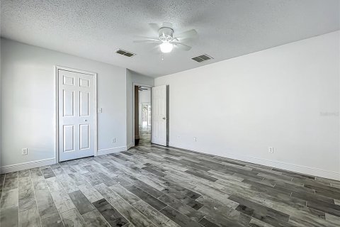 Casa en venta en Groveland, Florida, 3 dormitorios, 161.09 m2 № 1778928 - foto 24