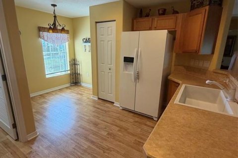 Villa ou maison à louer à Ocala, Floride: 3 chambres, 146.41 m2 № 2413985 - photo 8