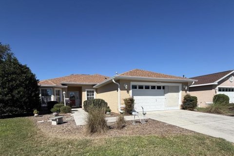 Villa ou maison à Ocala, Floride 3 chambres, 146.41 m2 № 2413985