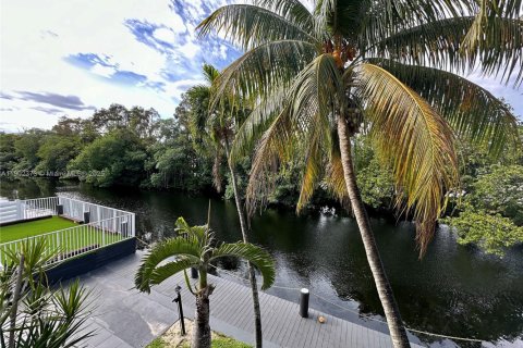 Apartment in Fort Lauderdale, Florida № 1953778 - photo 23