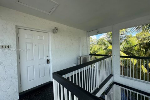 Apartment in Fort Lauderdale, Florida № 1953778 - photo 18