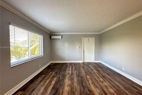 Apartment in Fort Lauderdale, Florida № 1953778 - photo 15