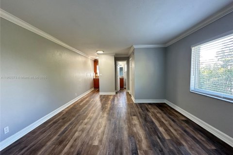 Apartment in Fort Lauderdale, Florida № 1953778 - photo 1