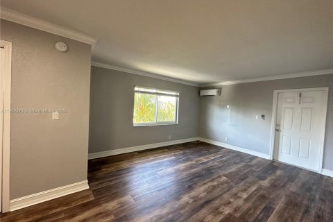 Apartment in Fort Lauderdale, Florida № 1953778 - photo 12