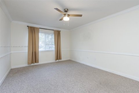 Condo in Fort Lauderdale, Florida, 2 bedrooms  № 1875564 - photo 22