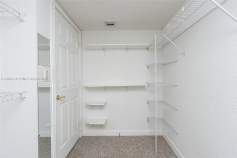 Condo in Fort Lauderdale, Florida, 2 bedrooms  № 1875564 - photo 21