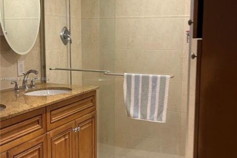 Copropriété à louer à Hollywood, Floride: 2 chambres, 126.35 m2 № 1881463 - photo 7