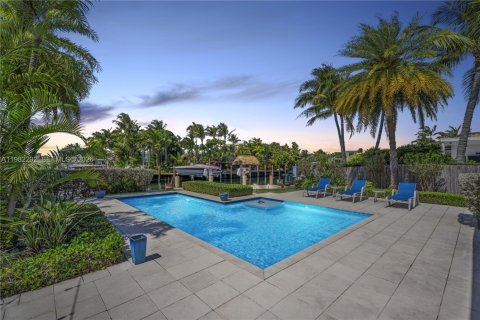 Купить виллу или дом в Норт-Майами, Флорида 4 спальни, 249.63м2, № 2049727 - фото 4