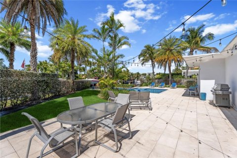 Купить виллу или дом в Норт-Майами, Флорида 4 спальни, 249.63м2, № 2049727 - фото 27