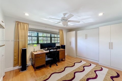 Adosado en alquiler en Wilton Manors, Florida, 2 dormitorios, 120.03 m2 № 2043630 - foto 17