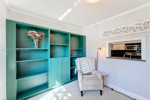 Adosado en alquiler en Wilton Manors, Florida, 2 dormitorios, 120.03 m2 № 2043630 - foto 5