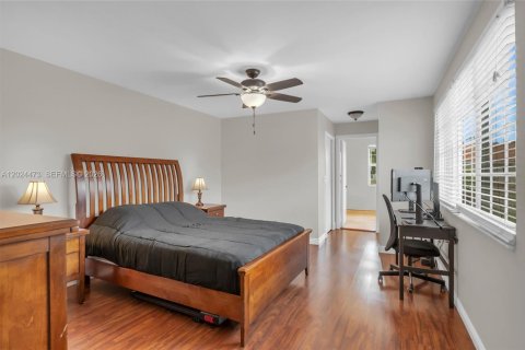 Adosado en venta en Cooper City, Florida, 3 dormitorios, 154.78 m2 № 2183503 - foto 18