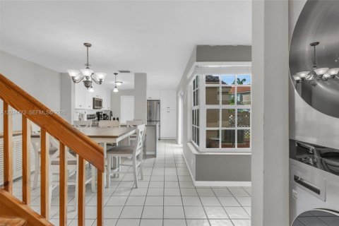 Adosado en venta en Cooper City, Florida, 3 dormitorios, 154.78 m2 № 2183503 - foto 11